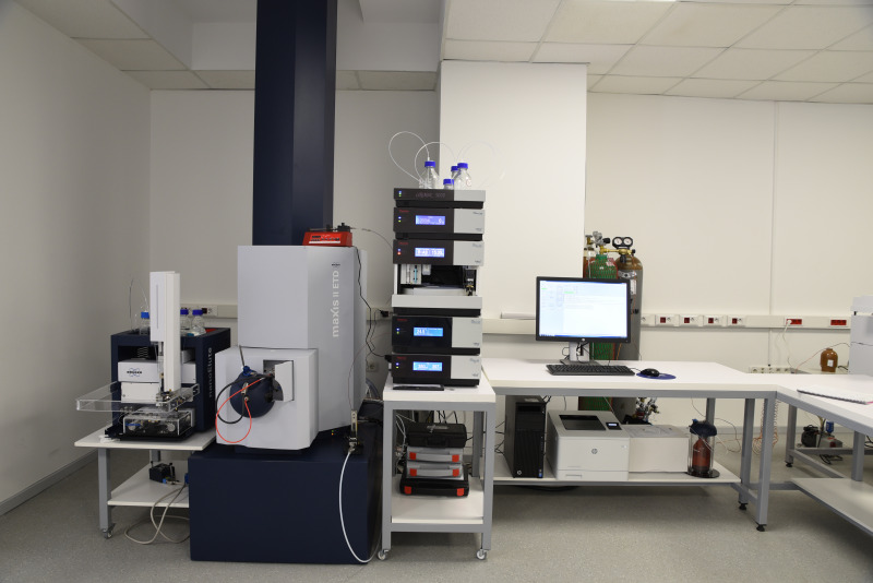 nLC/LC-QTOF Kütle Spektrometresi